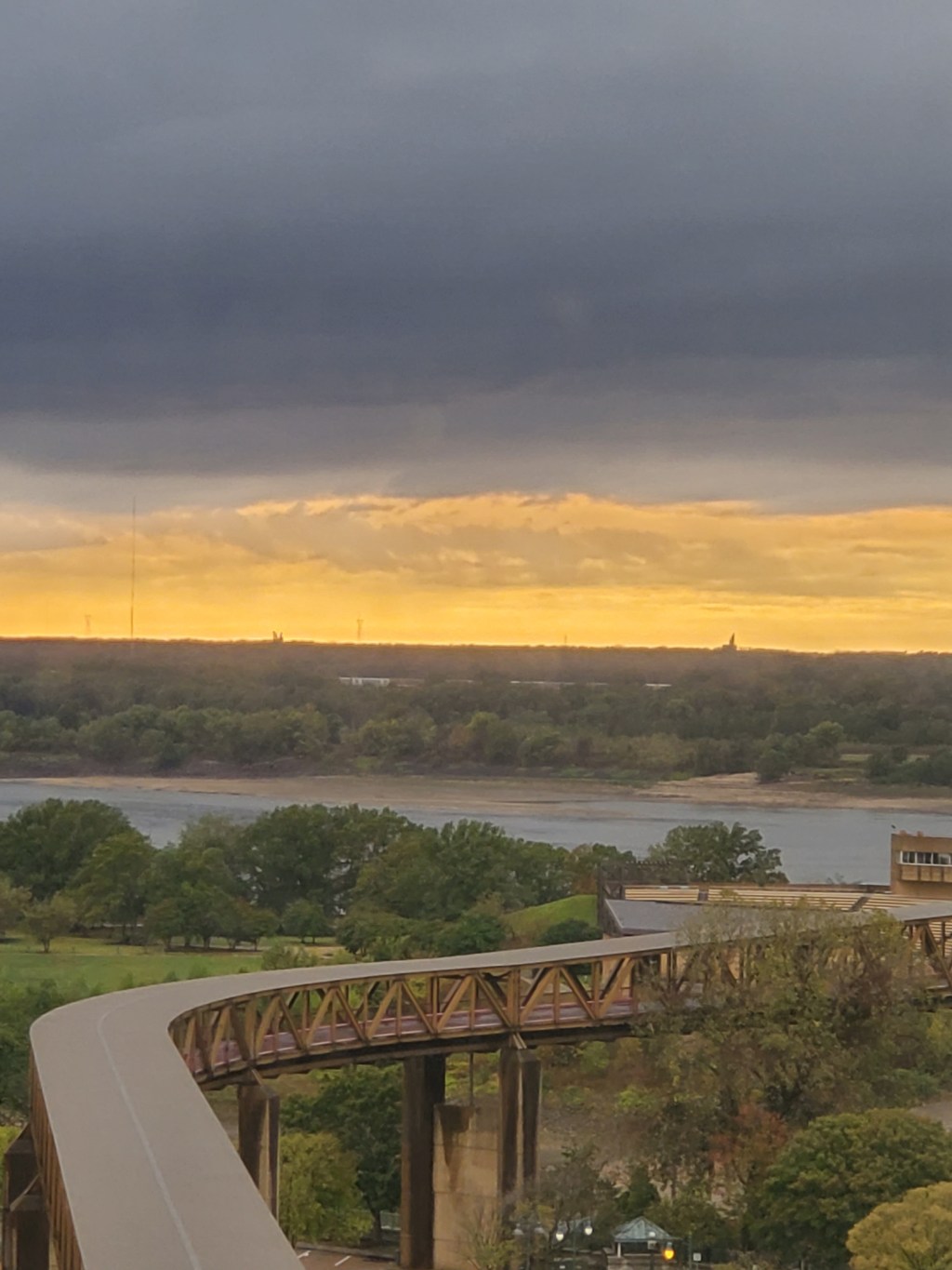 Mississippi River Sunset